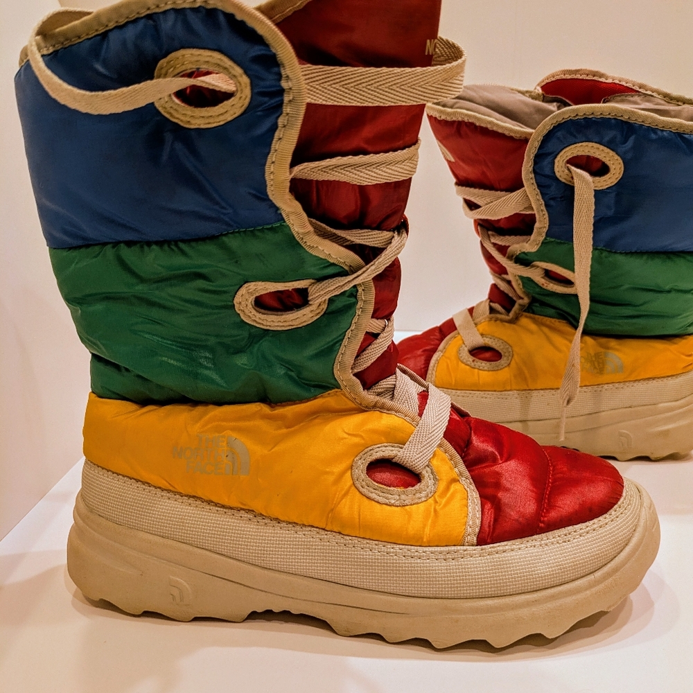 North Face Rainbow Puffer Snow Boots Multicolor Lace Up RARE Girls Size 5